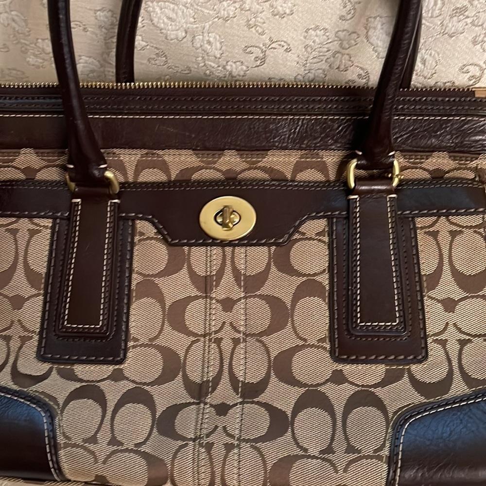 Authentic Coach Bag Vintage, Rare - image 8